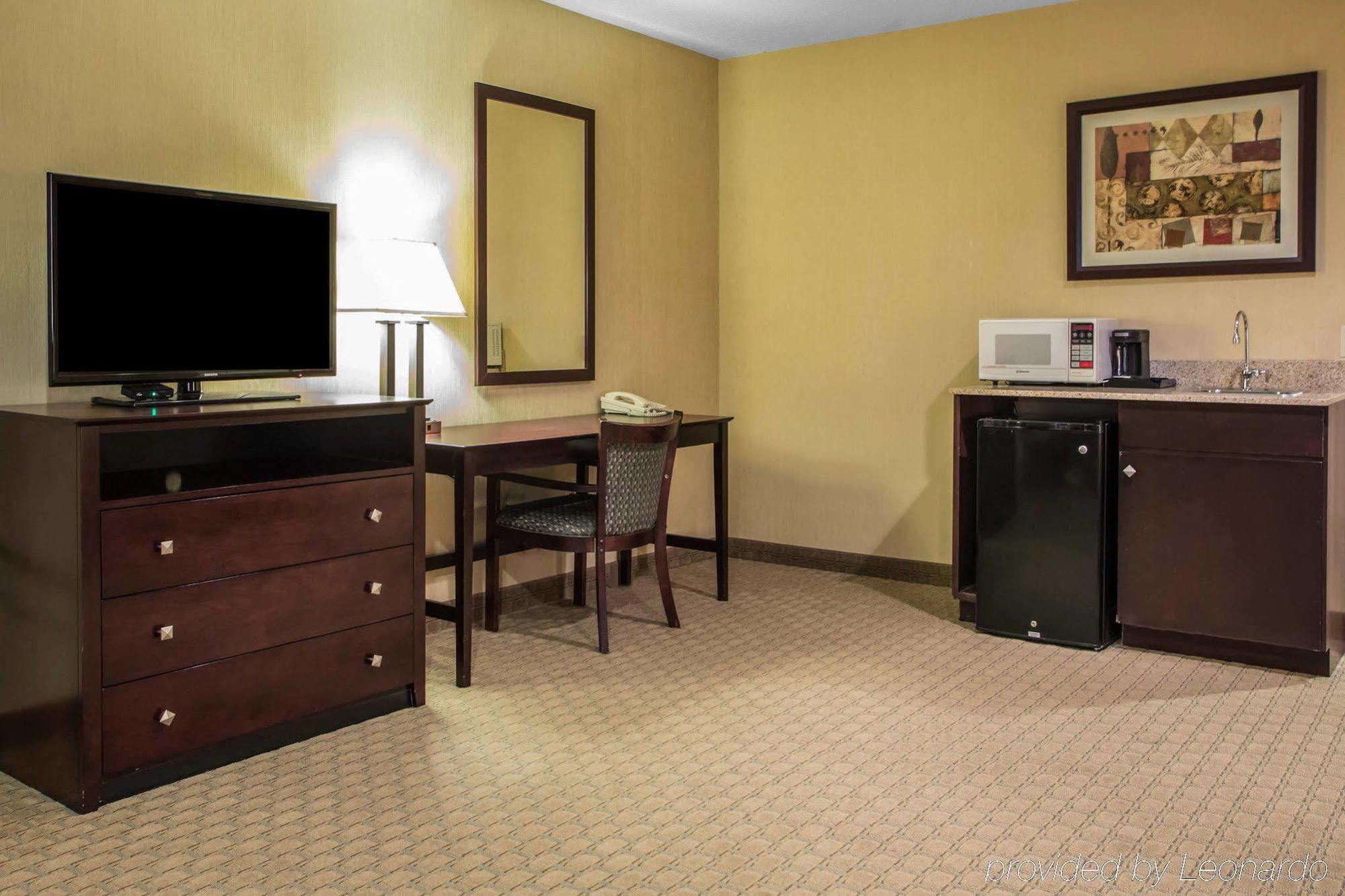 Americinn By Wyndham Marshfield Exterior foto